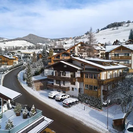 Дом отдыха Alpen Сан-Виджилио-ди-Мареббе